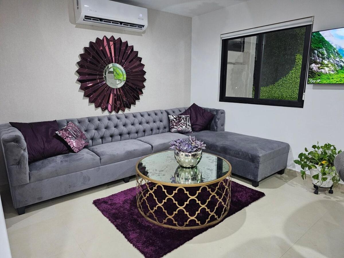 Ac0 Casa de Lujo En Privada Altana — 4-Star Luxury Hotel in Culiacan, Mexico