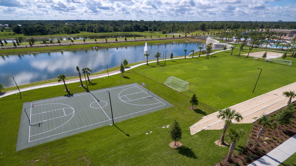 Family Oasis: Pool Jacuzzi & Resort Access - photo 35