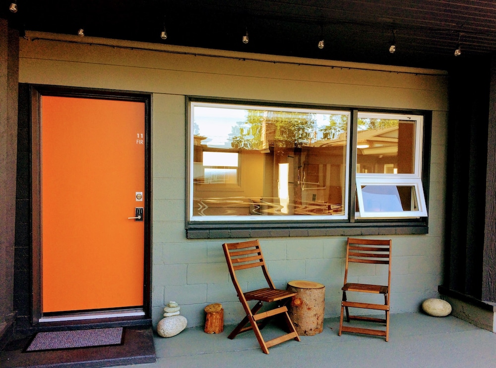 Heliotrope Hotel - photo 34