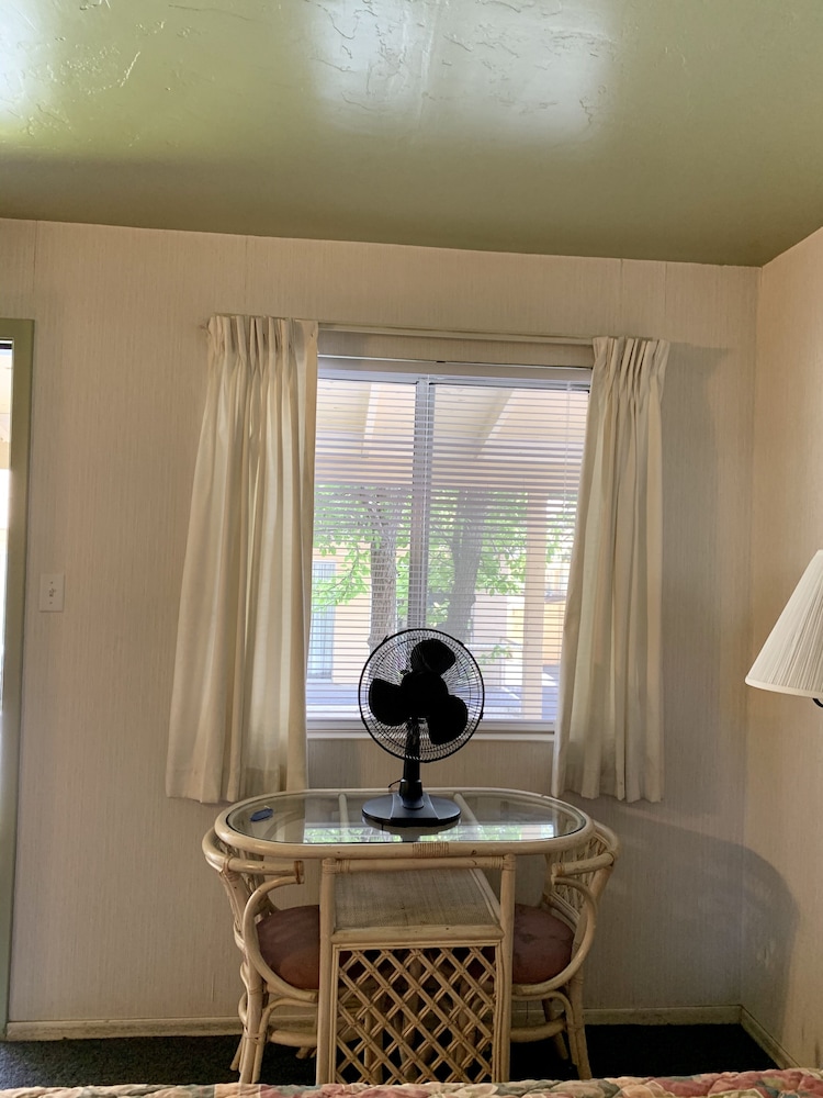 Stevenson's Inn - photo 10