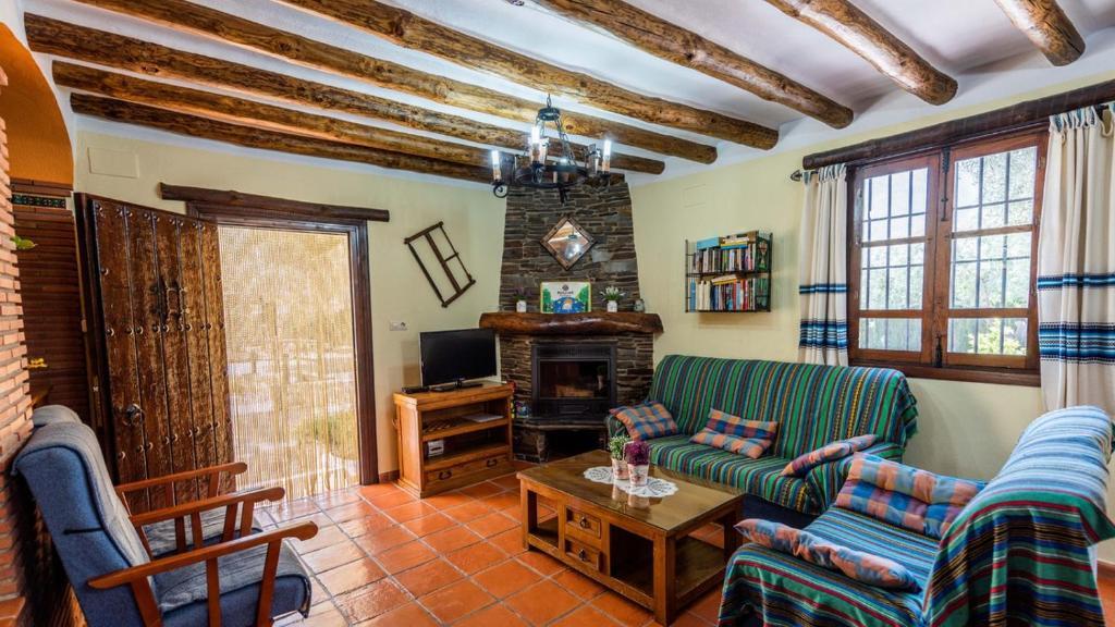 Nuestra Finca Rural Orgiva by Ruralidays — hotel in Orgiva