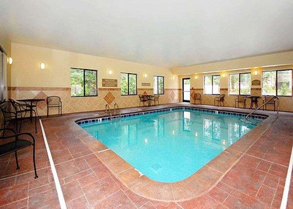 Comfort Suites Sanford - photo 19