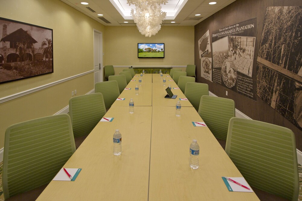 Miami Lakes Hotel and Golf - photo 34