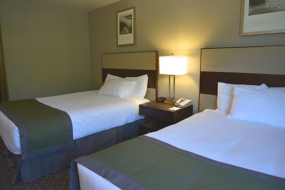 Hilltop Inn by Riversage - photo 3