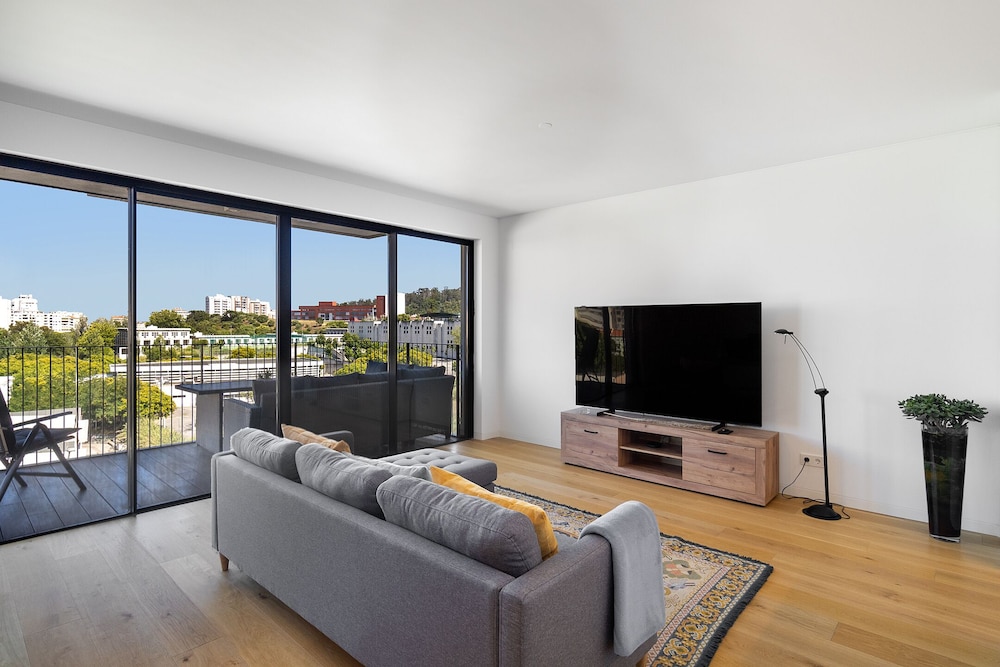 History and Comfort Luxurious Living in Benfica