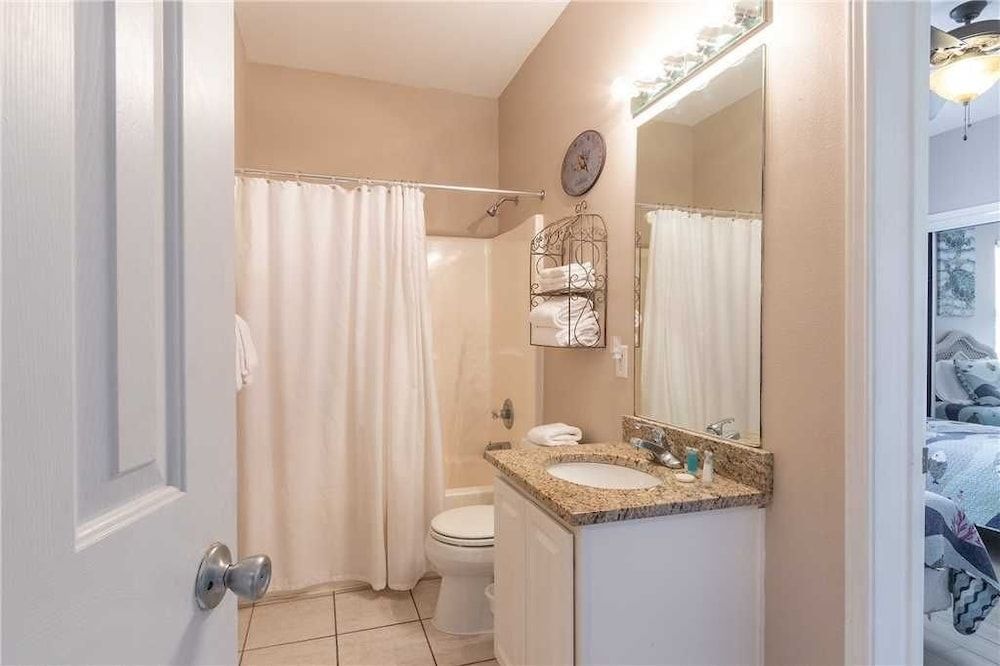 Phoenix East by Youngs Suncoast - photo 33
