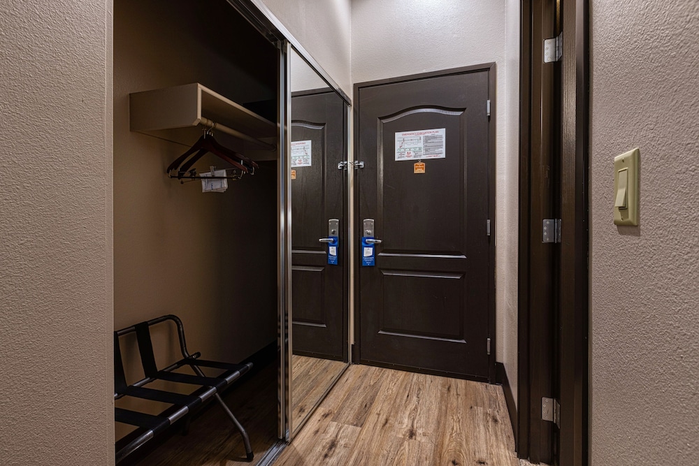 The Azure Hotel - photo 43