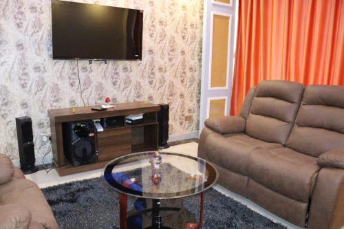 Serenity Heights Three Bedroom Apartment With Swimming Pool Fully Equipped Gym Ample Parking Space Child Play Area And A Relaxing Rooftop With Amazing Scenic Views