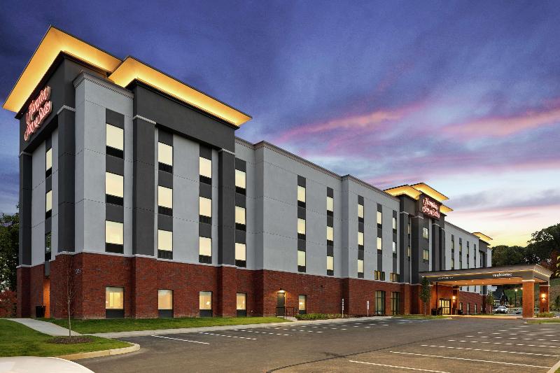 Hampton Inn & Suites Cranberry Pittsburgh - photo 3