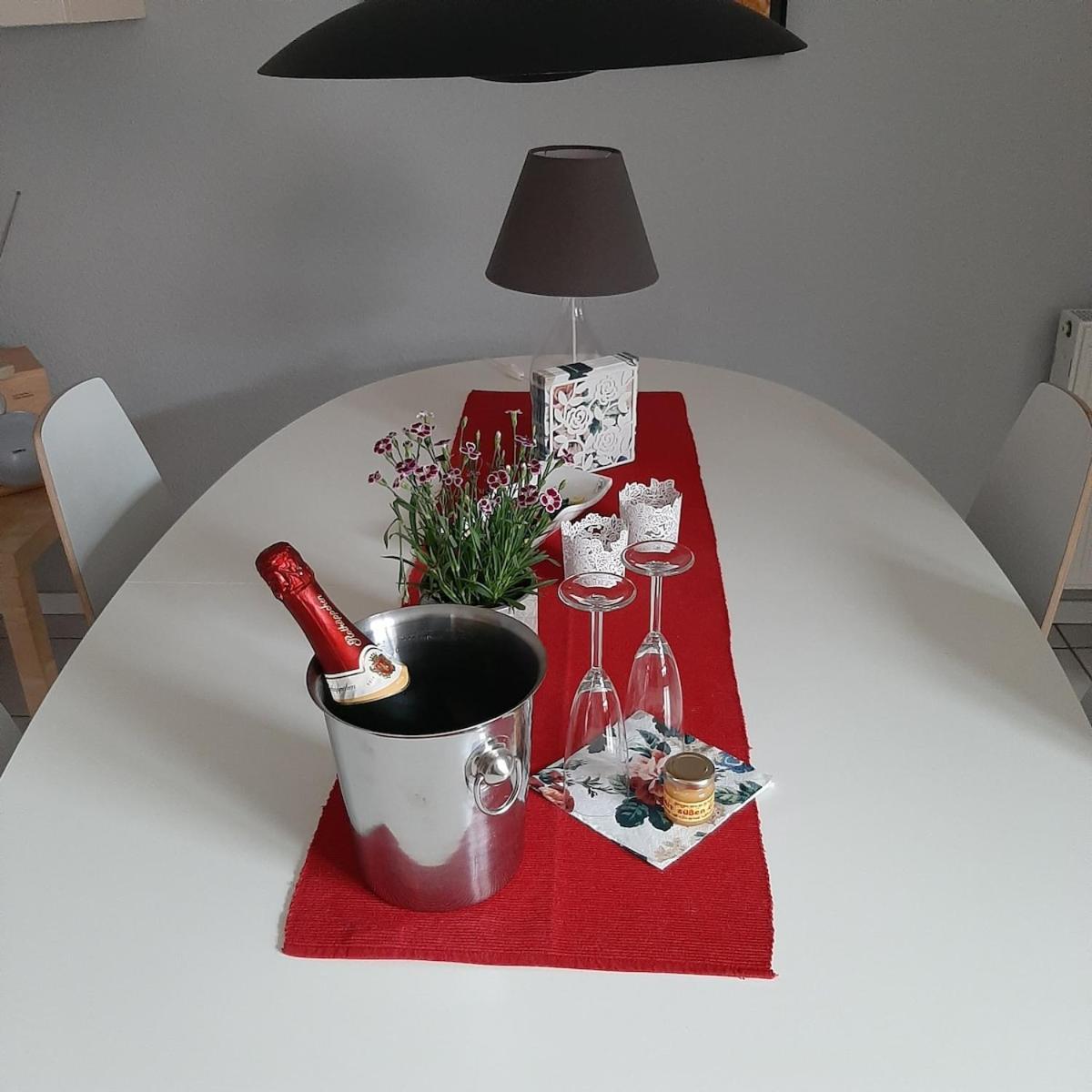 Fewo Honighof Hummling — hotel near Rostock-Laage Airport