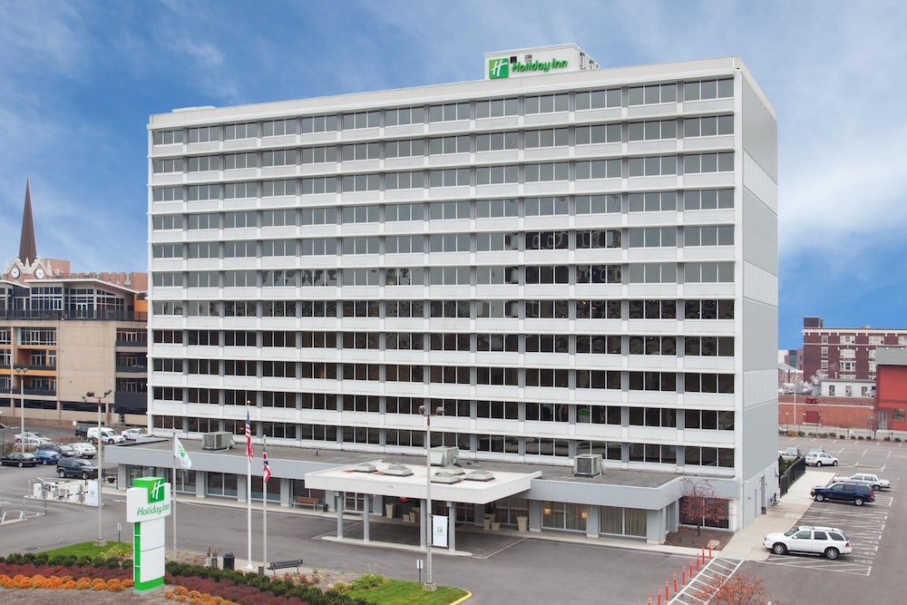 Holiday Inn Columbus Dwtn Capitol Square by IHG in Columbus, United States