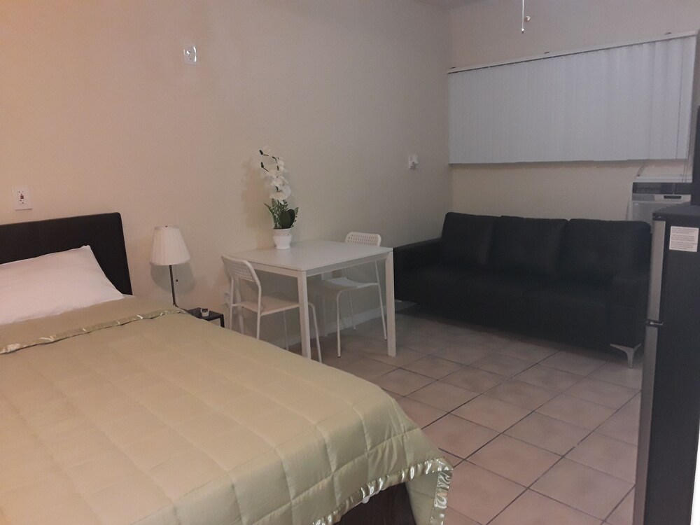 LA Ramona Motel - photo 41