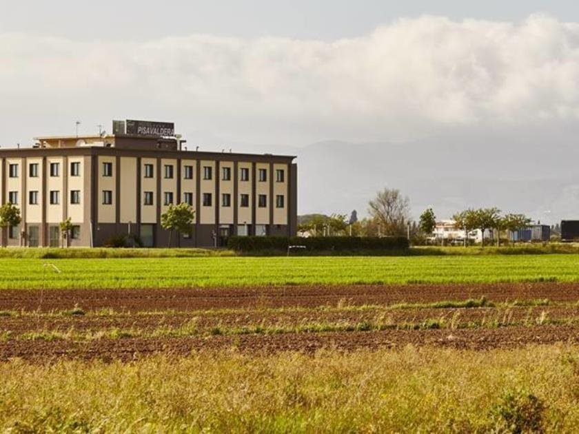 Tower Inn Pisa Valdera in Pisa, Italy