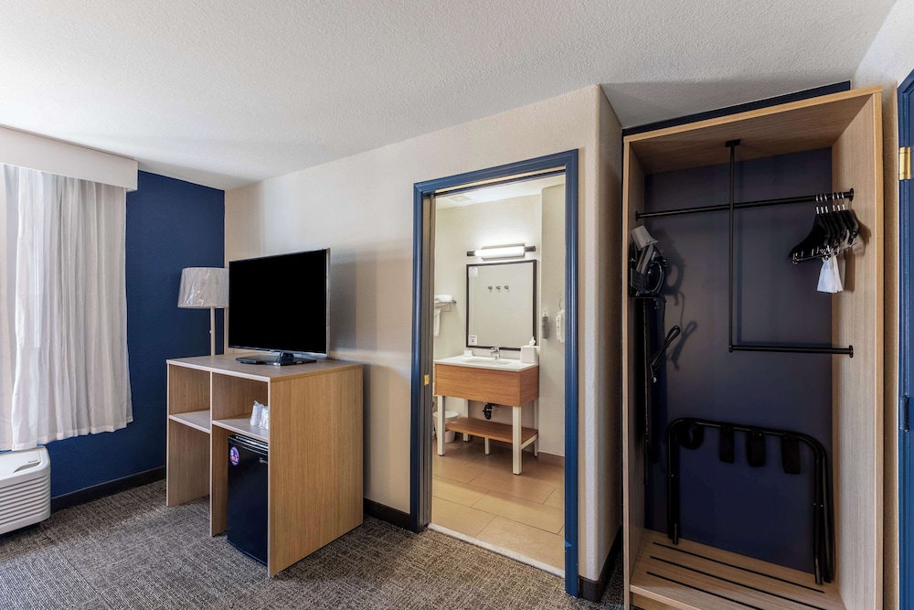 Spark by Hilton Glendale Phoenix North - photo 27