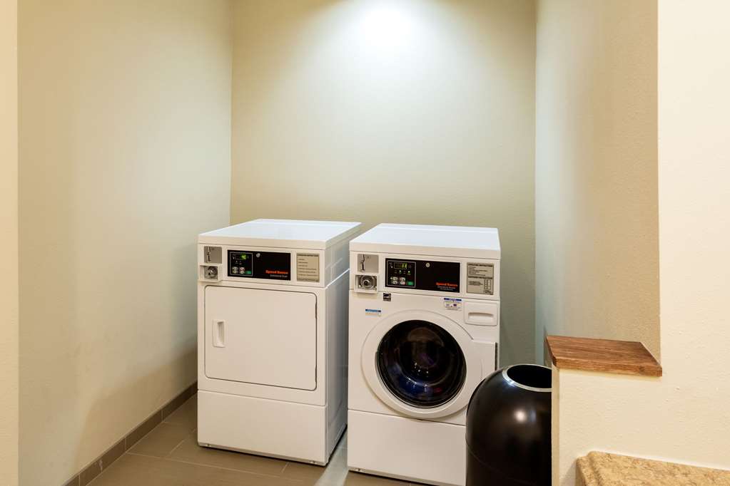 Comfort Suites Lincoln North - photo 27