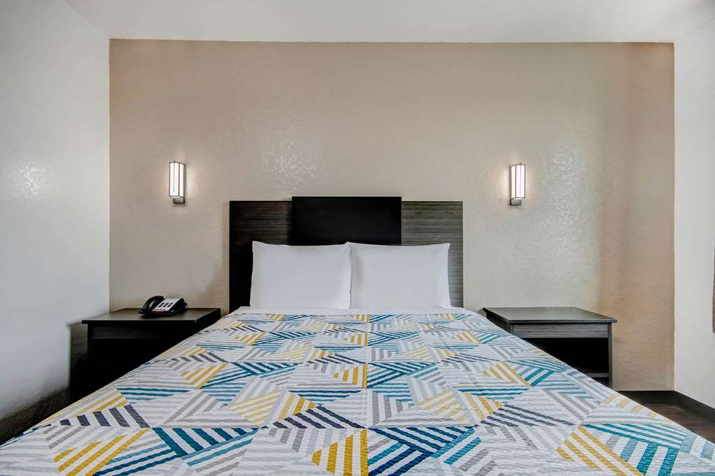 Motel 6 San Antonio TX Sea World North - photo 10