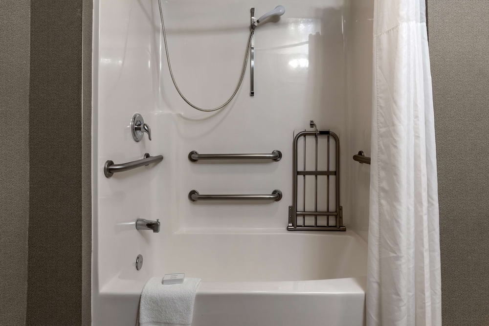 Hampton Inn Ukiah CA - photo 39