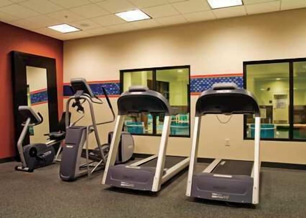 Hampton Inn Orange City - photo 30