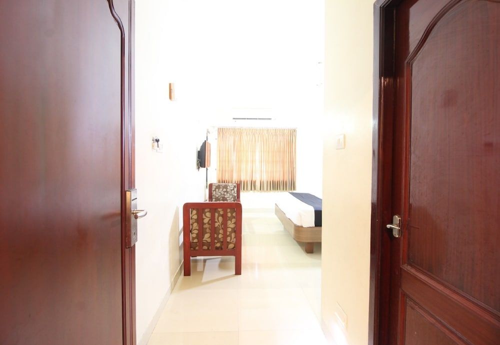 Sri Balaji Hotels — Tiruchengode