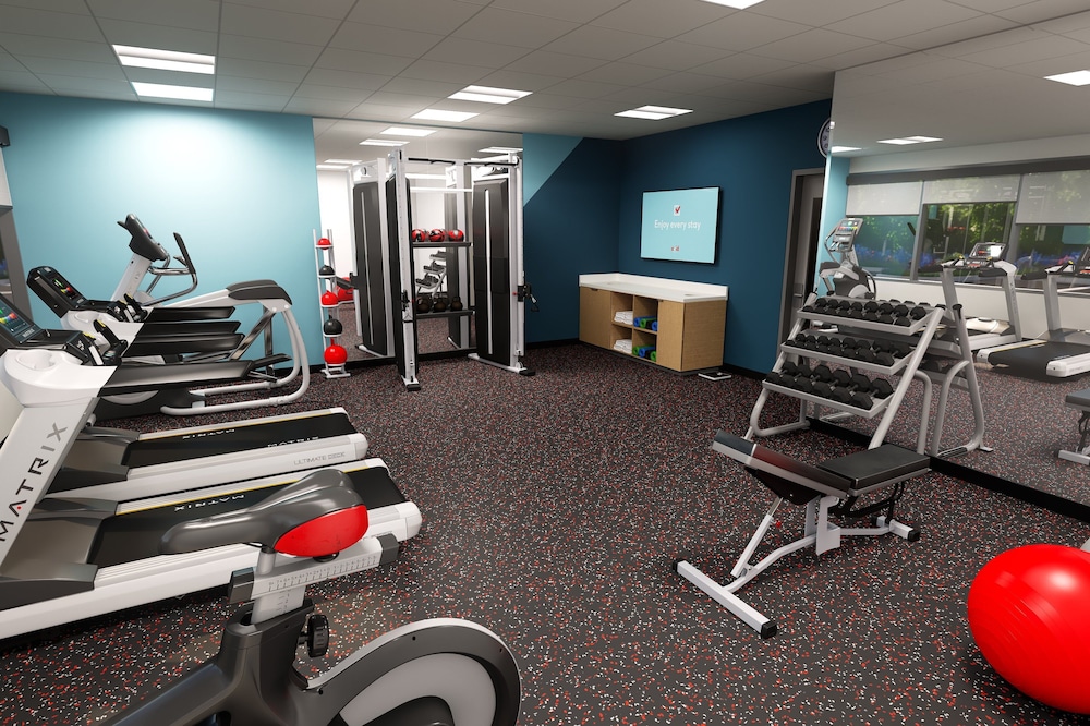 Avid hotel Boston Logan Airport Revere - photo 16
