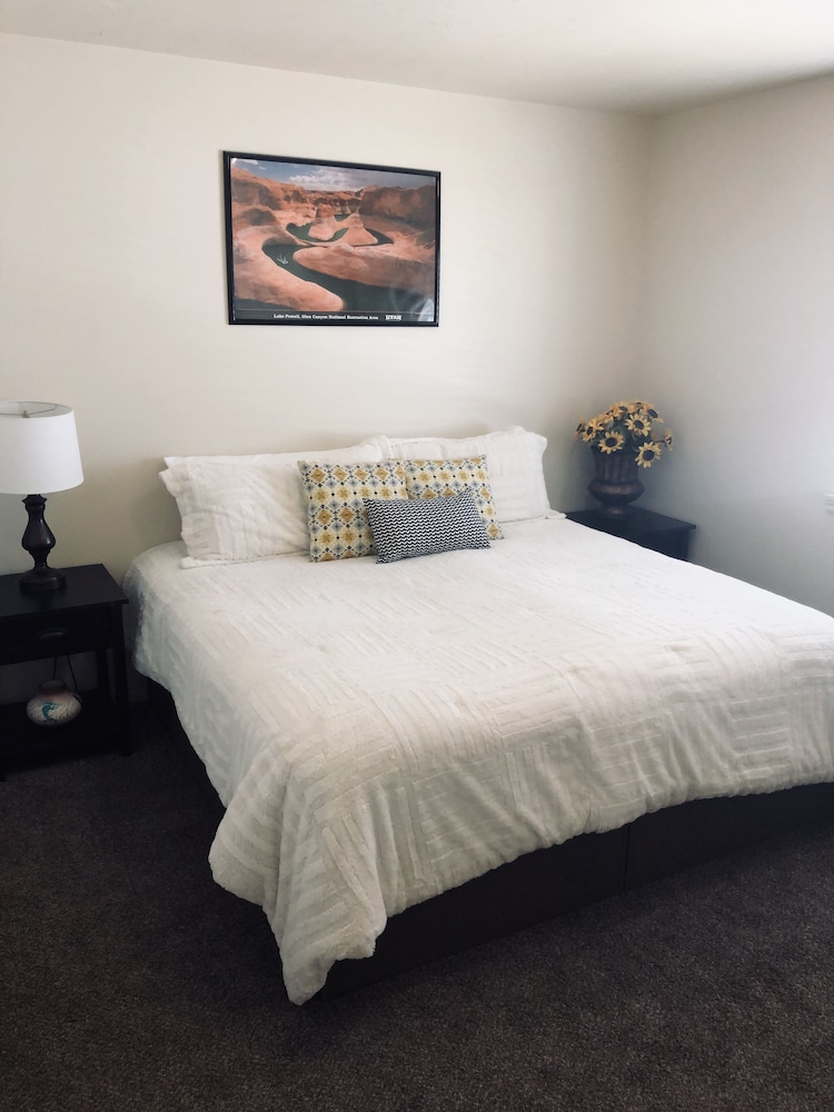 Cedar Canyon Condos — Blanding — photo 4