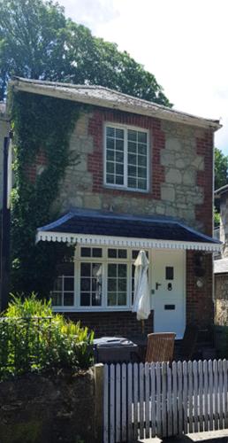 Quince Cottage — 4-Star Luxury Hotel in Ventnor, United Kingdom