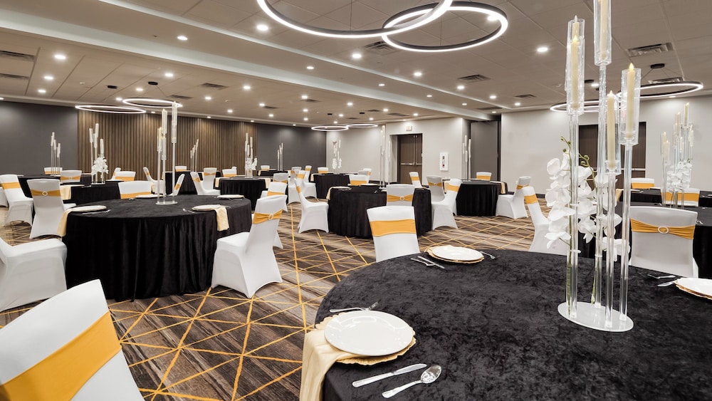 Holiday Inn Nashville Airport by IHG - photo 46