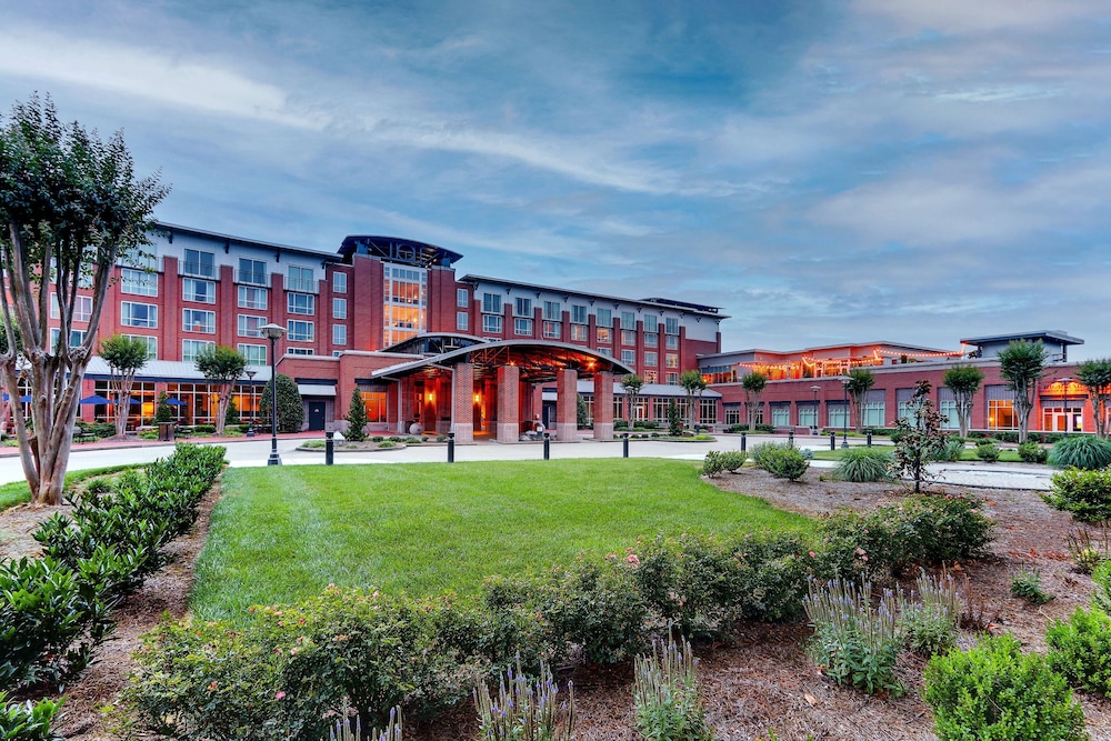 The Chattanoogan Hotel Curio Collection by Hilton - photo 81