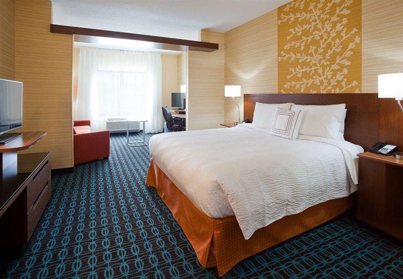 Fairfield Inn & Suites by Marriott St. Paul Northeast - photo 9