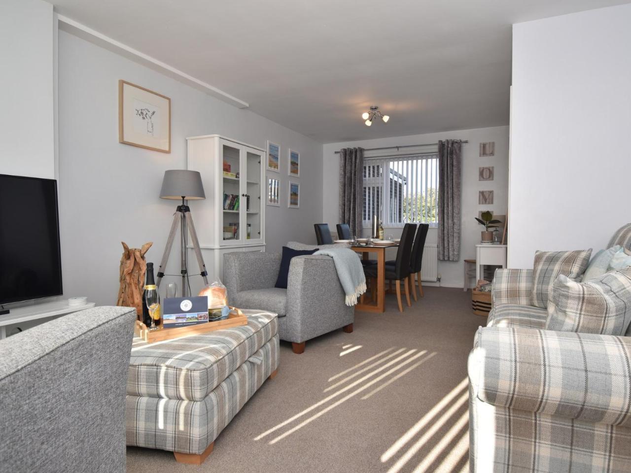 2 Bed in Seahouses oc 86092