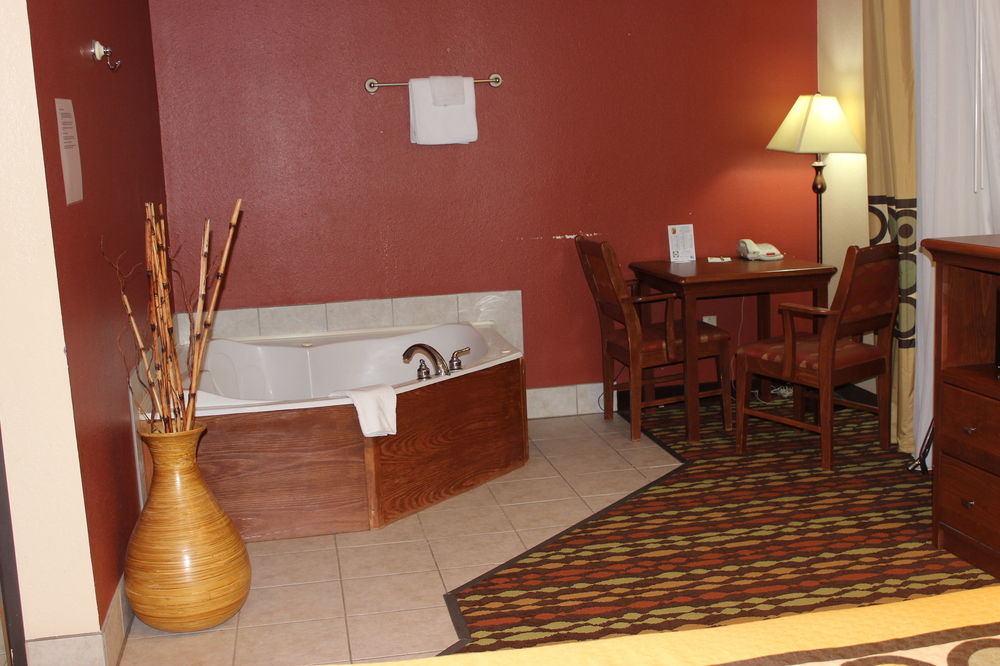 Grand Forks - photo 18