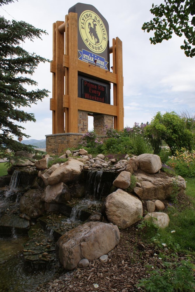Flying Saddle Resort - photo 43