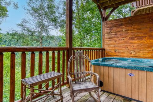 Lazy Bear Lodge Hot Tub Resort Pool WIFI 1089 FREE tickets each paid day Dollywood and More - photo 50