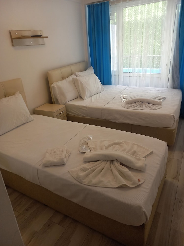 Paradise Hotel - carbon neutral hotel in Edremit