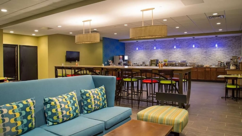 Albany Airport Inn - photo 21