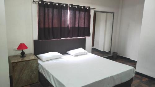Hotel Lion's Bnb - last minute hotel in Indore