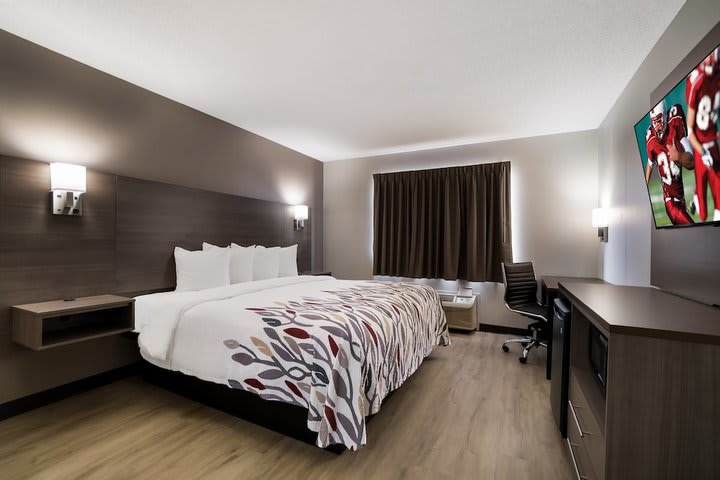 Super 8 by Wyndham Marston - photo 17