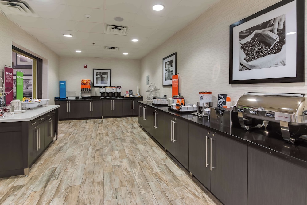 Hampton Inn White House - photo 46