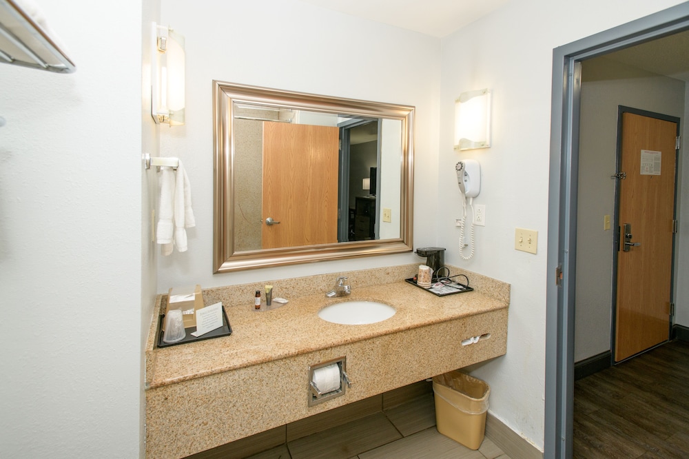 Home Town Inn Ringgold - photo 19
