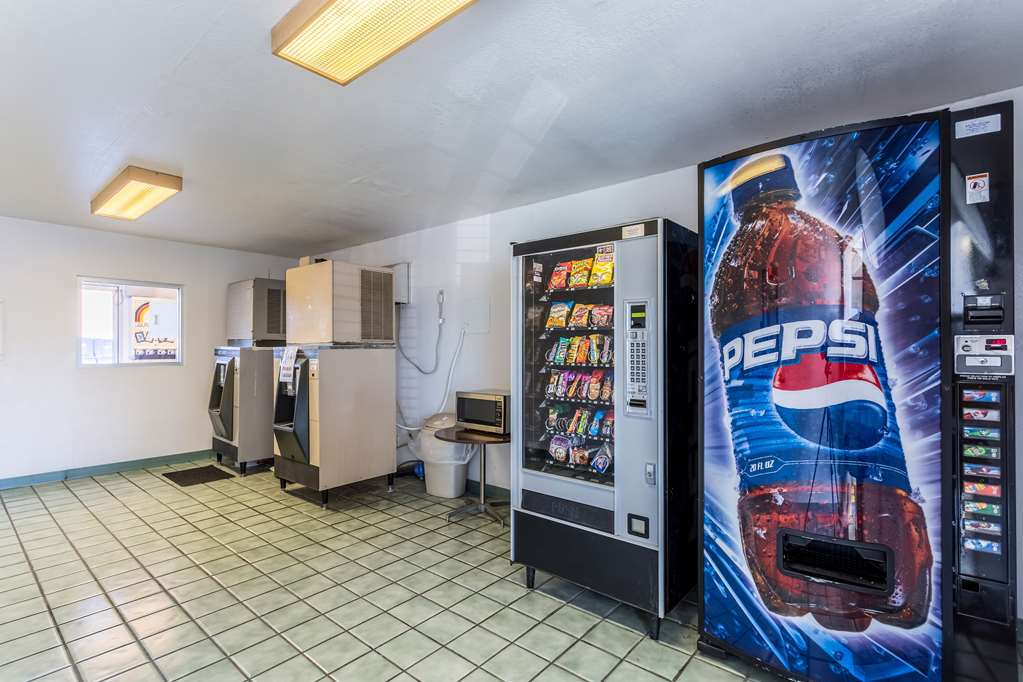 Motel 6 Moses Lake WA - photo 42