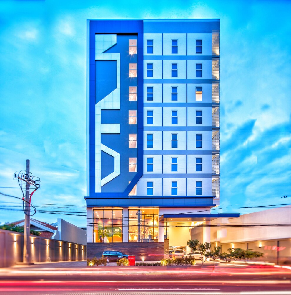 Hotel 88 Kedungsari by WH in Surabaya, Indonesia