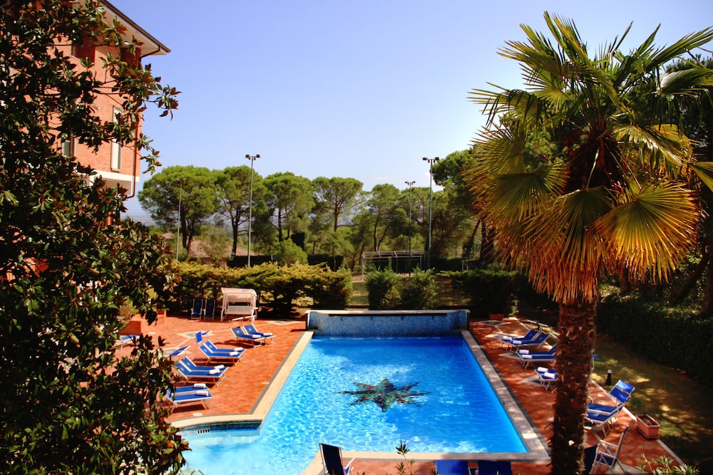 Grande Albergo Fortuna in Chianciano Terme, Italy