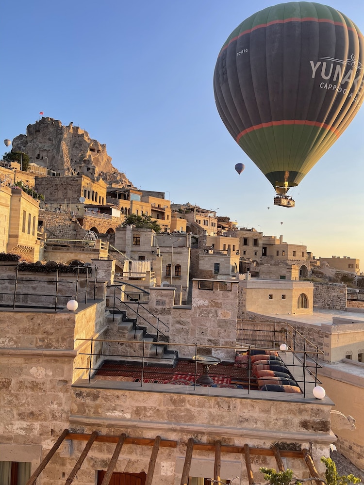 Peristyle Cave Cappadocia Special Class — Nevsehir — photo 3