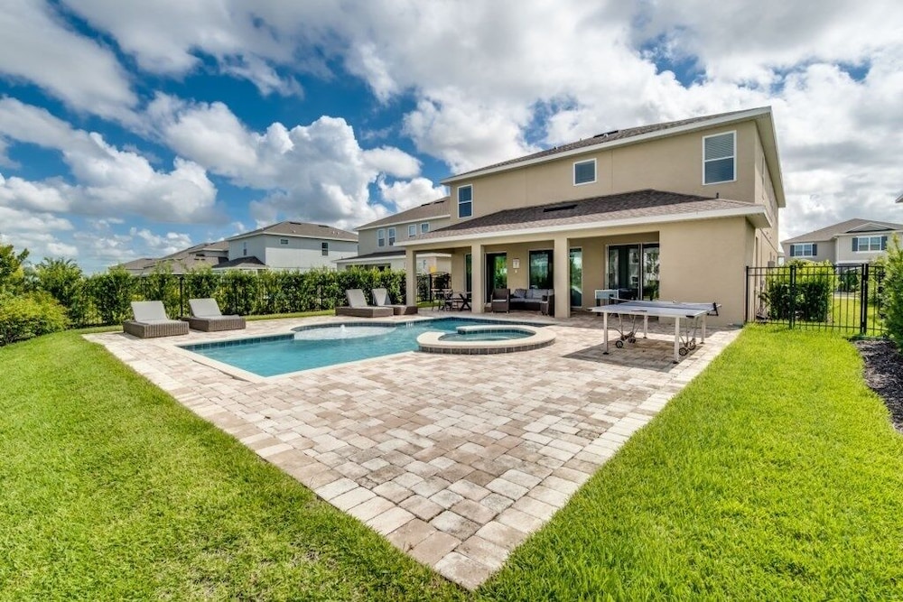 Reunion Golf Resort 8 Bed 8 Bath Amazing Pool Home 8 Bedroom Villa by RedAwning - photo 50