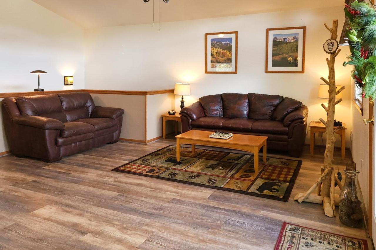 Horseshoe Haven in Midland, United States