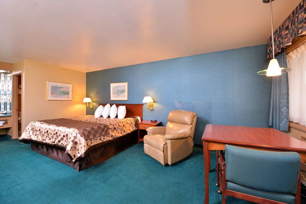 Americas Best Value Inn Phoenix Medford - photo 10