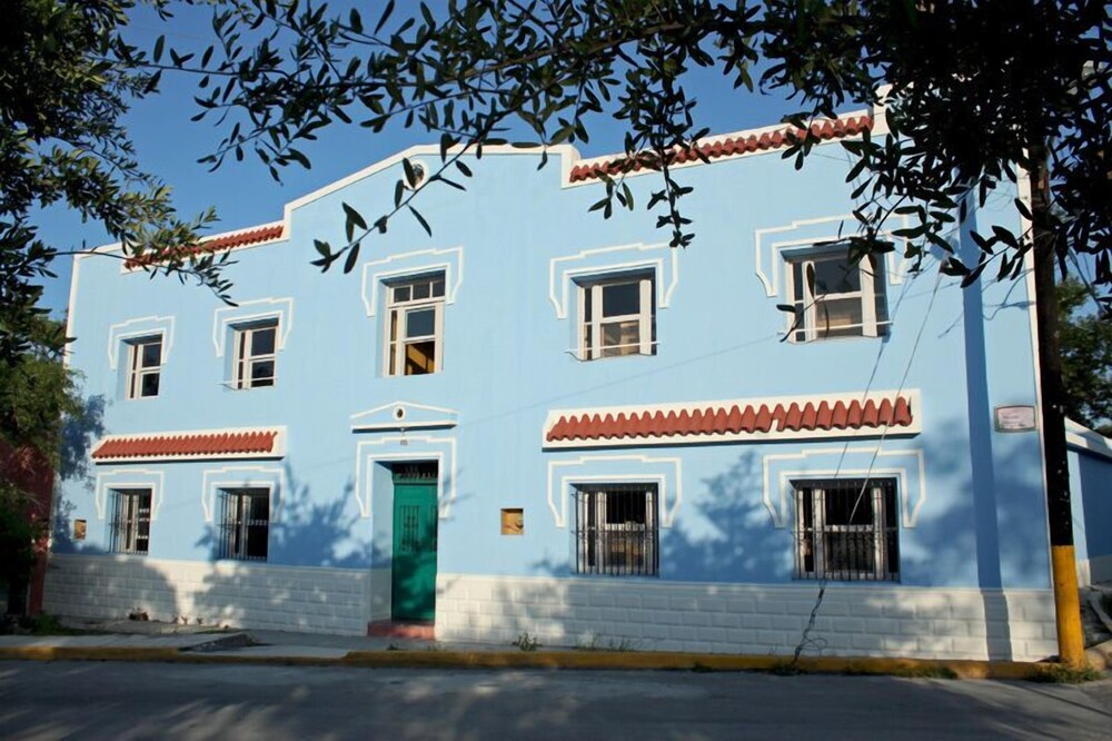Posada De Colores — Santiago