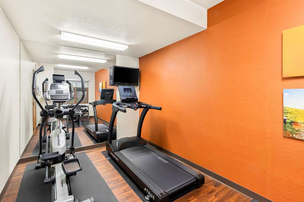 Comfort Suites Portland Airport - photo 32