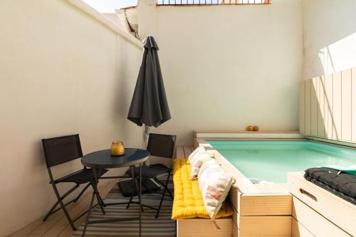 Cozy Loft Patio Pool Wifi — carbon neutral stay, Valencia