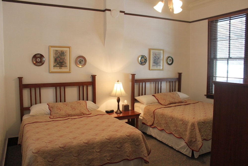 The Hotel Limpia - photo 30